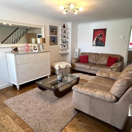 Simply Stunning 2 Bedroom Home With Parking Space 노팅엄 외부 사진
