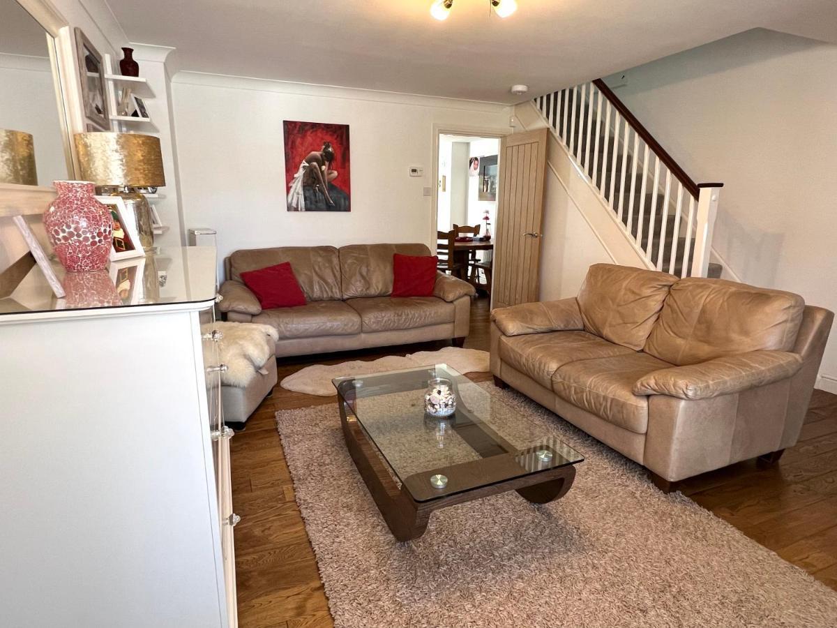 Simply Stunning 2 Bedroom Home With Parking Space 노팅엄 외부 사진